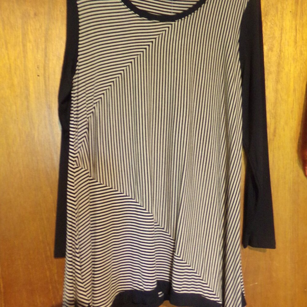 NWT Philosophy Black & Beige Striped Long Sleeve Tunic Top size XXL